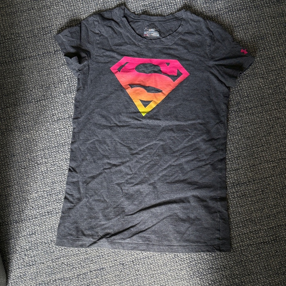 Under Armour Kids T-Shirt - Gray with Pink and Yellow Superman Logo